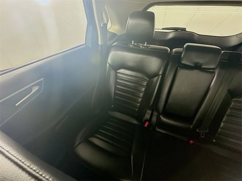 Used 2024 Ford Edge SEL image 12