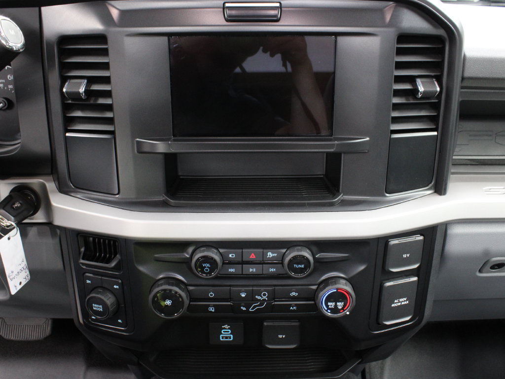 Used 2025 Ford F350 XL w/ STX Appearance Package AWD/4WD image 19