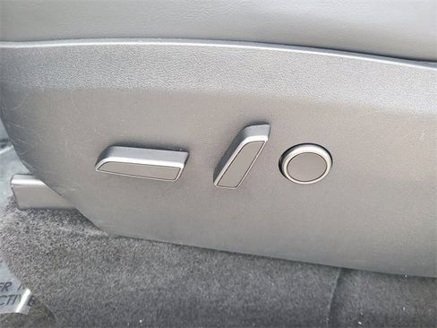 Used 2023 Tesla Model Y Long Range image 24