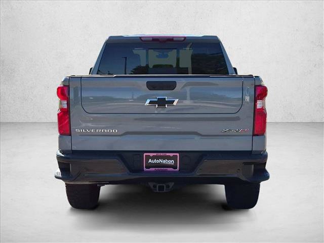 Used 2024 Chevrolet Silverado 1500 ZR2 w/ Technology Package AWD/4WD image 6
