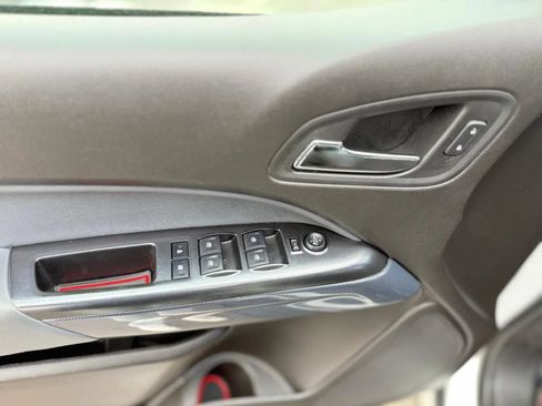 Used 2016 Chevrolet Colorado Z71 image 30