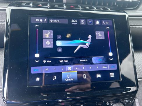 Used 2024 Jeep Grand Cherokee Altitude image 25