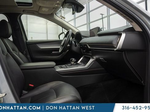 Used 2024 MAZDA CX-90 3.3 Turbo w/ Premium Package AWD/4WD image 26