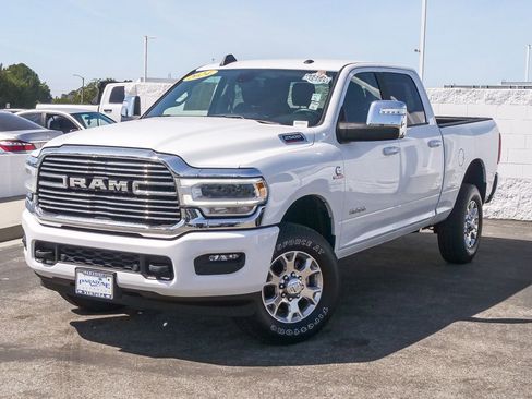 Used 2024 RAM 2500 Laramie AWD/4WD image 38