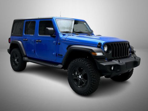 Used 2022 Jeep Wrangler Unlimited Sport AWD/4WD image 3