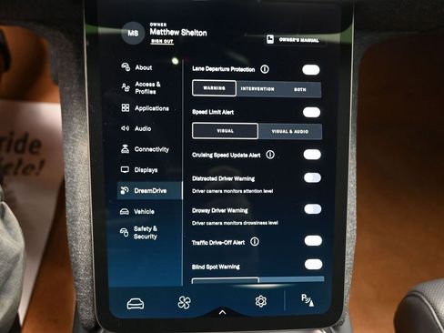 Used 2024 Lucid Air Touring image 24