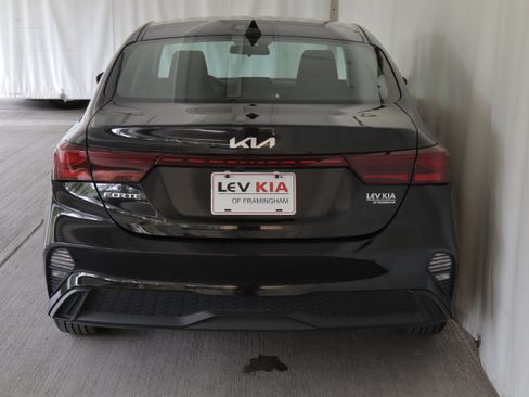 Used 2023 Kia Forte LXS FWD image 21