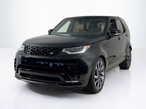 Used 2025 Land Rover Discovery Dynamic SE AWD/4WD image 1