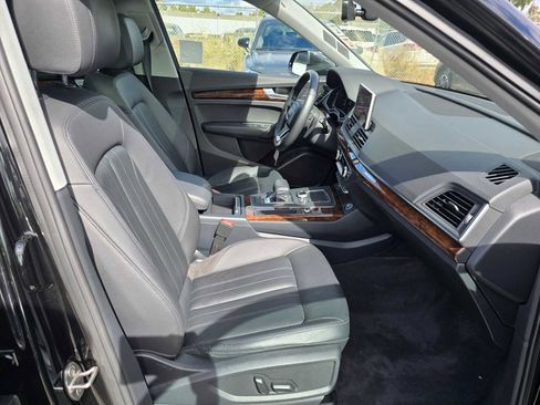 Used 2018 Audi Q5 2.0T Premium image 11