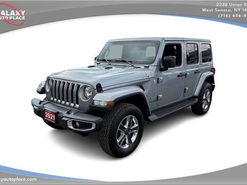 Used 2021 Jeep Wrangler Unlimited Sahara w/ Cold Weather Group AWD/4WD image 1