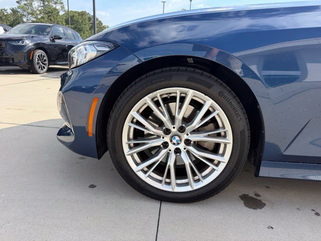 Used 2024 BMW 330i Sedan w/ Premium Package RWD image 10