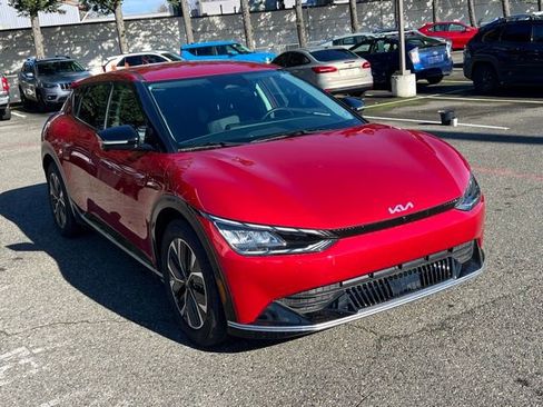 Certified 2024 Kia EV6 Wind w/ Wind Technology Package image 7