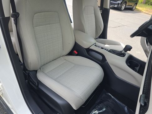 Certified 2024 Honda HR-V LX image 10
