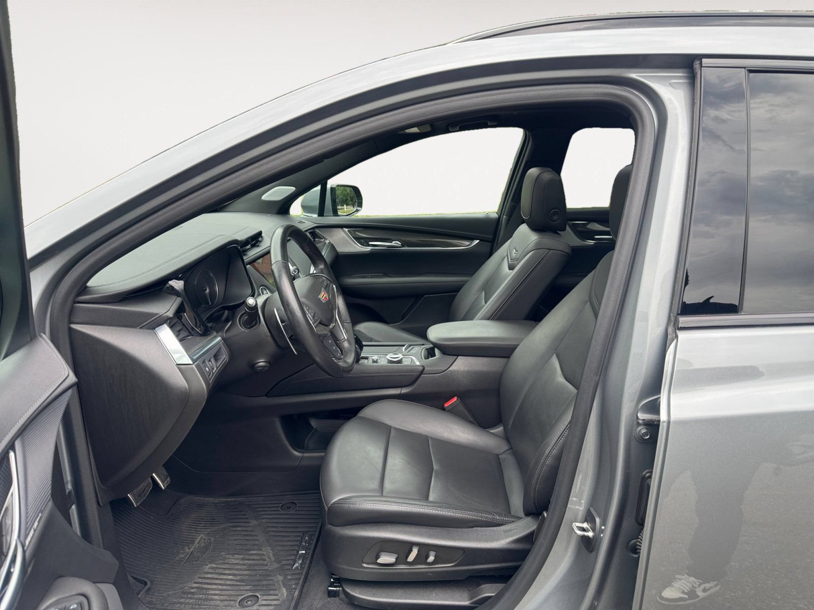 Used 2023 Cadillac XT5 Sportv AWD/4WD image 14