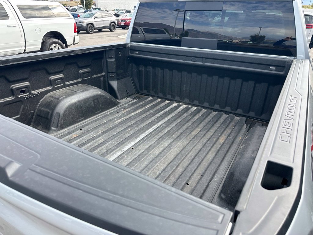 Used 2019 Chevrolet Silverado 1500 LTZ w/ LTZ Premium Package AWD/4WD image 10