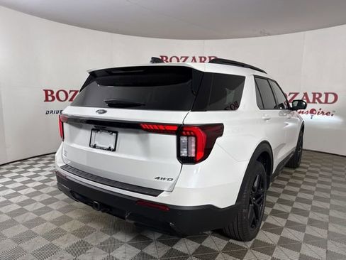 New 2026 Ford Explorer ST-Line w/ ST-Line Street Pack image 7