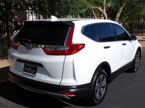 Used 2019 Honda CR-V LX image 6