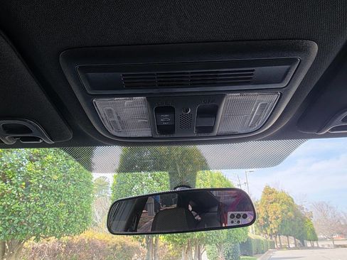 Used 2018 Honda Civic Si image 25