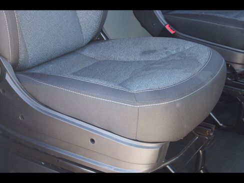 Used 2023 RAM ProMaster 2500 image 13