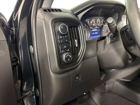 Used 2021 Chevrolet Silverado 1500 Custom Trail Boss w/ Midnight Edition AWD/4WD image 16