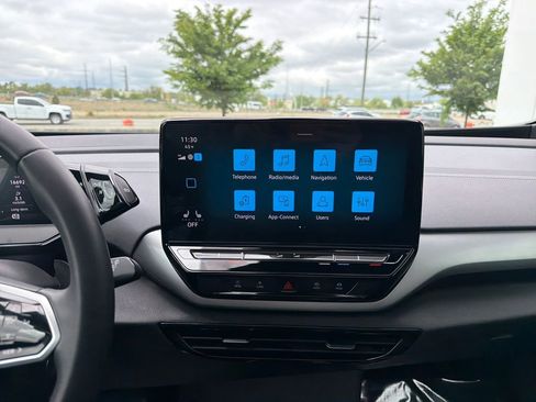 Certified 2023 Volkswagen ID.4 Pro S Plus AWD/4WD image 19