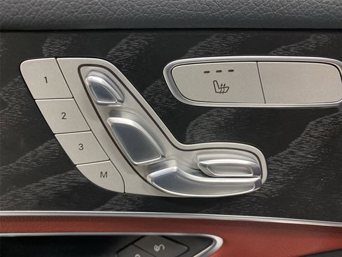 Used 2018 Mercedes-Benz GLC 300 4MATIC Coupe image 18