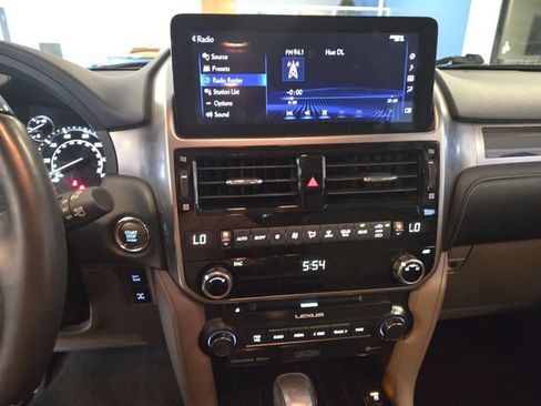 Used 2023 Lexus GX 460 Premium w/ Premium Plus Package AWD/4WD image 16