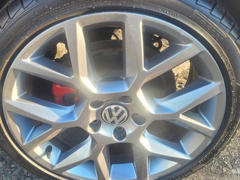 Used 2013 Volkswagen Golf 4-Door image 36