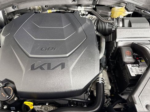 Used 2023 Kia Telluride LX FWD image 39