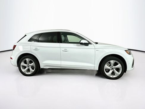 Used 2023 Audi Q5 2.0T Prestige w/ Prestige Package AWD/4WD image 10