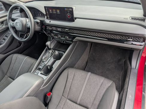Used 2024 Honda Accord Sport image 48