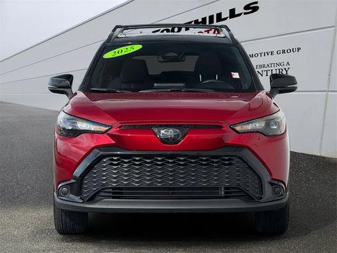 Certified 2025 Toyota Corolla Cross AWD Hybrid w/ Moonroof Package image 2