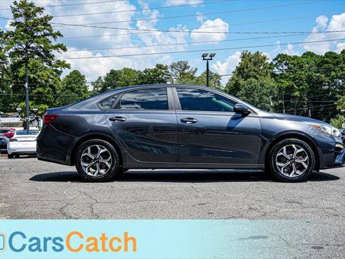 Used 2019 Kia Forte LXS FWD image 10
