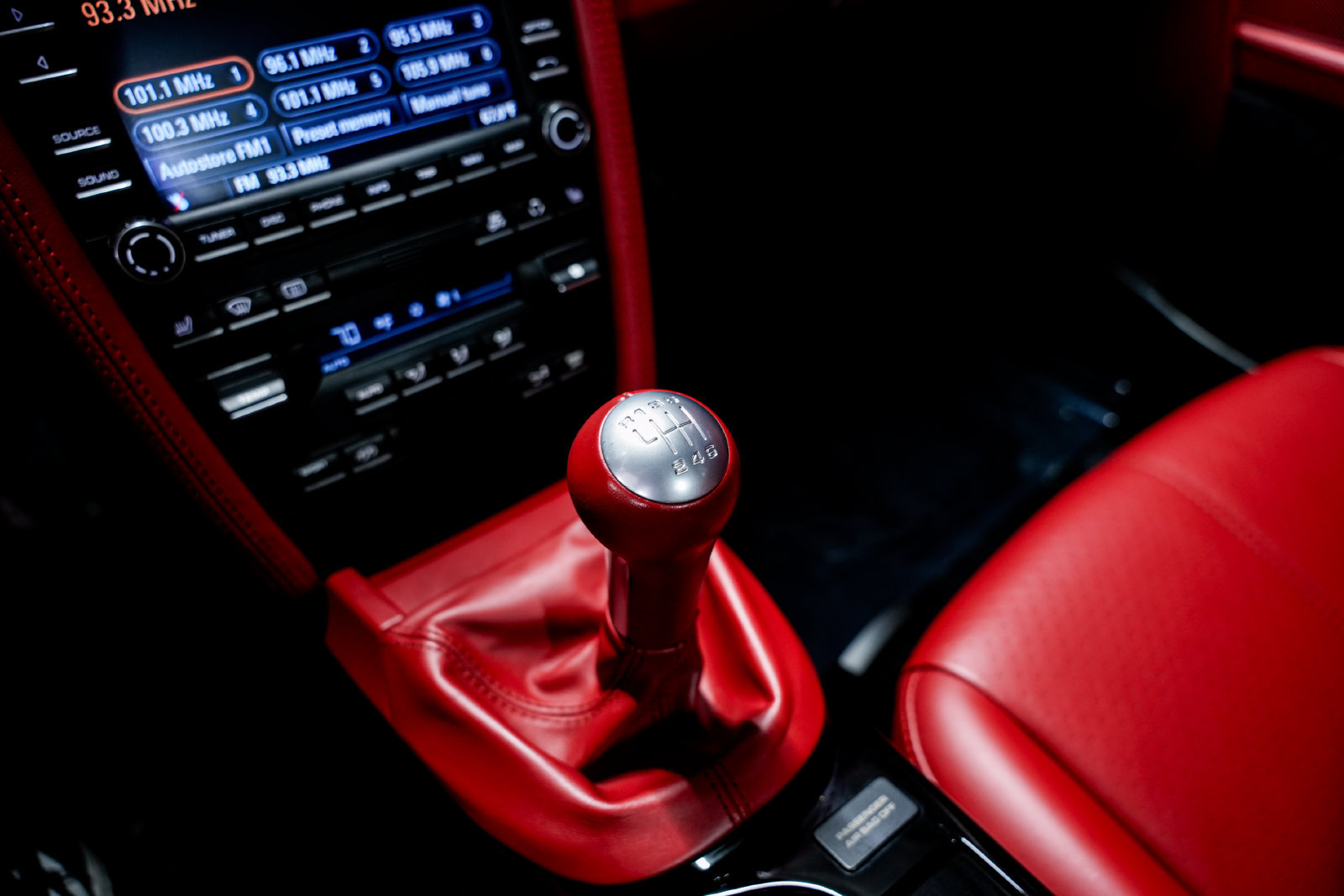 Used 2011 Porsche Cayman S RWD image 14