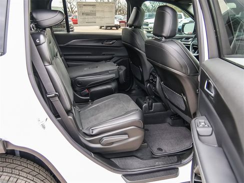 New 2025 Jeep Grand Cherokee L Altitude image 20