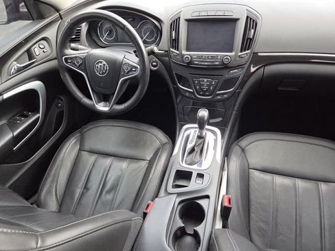 Used 2017 Buick Regal Premium w/ Driver Confidence Package #2 FWD image 23
