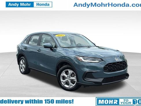 Used 2025 Honda HR-V LX image 1