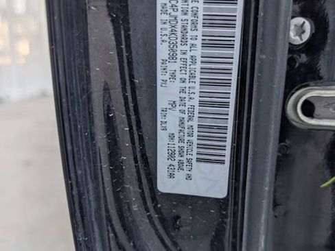 Used 2019 Jeep Cherokee Limited w/ Trailer Tow Group image 28