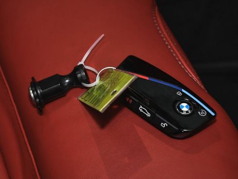 Used 2024 BMW X6 M Competition w/ Executive Package image 91