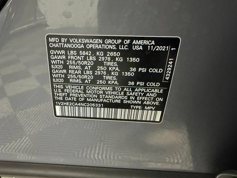 Used 2022 Volkswagen Atlas Cross Sport SE AWD/4WD image 33