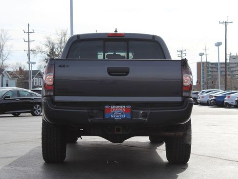 Used 2012 Toyota Tacoma 4x4 Double Cab w/ TRD Sport Pkg image 6