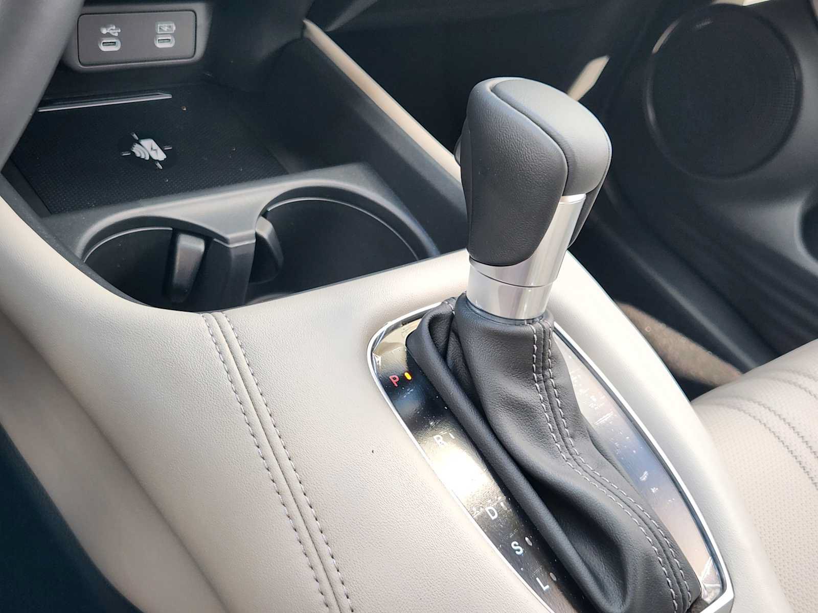 New 2027 Honda HR-V EX-L image 17