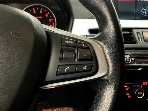 Used 2018 BMW X1 xDrive28i AWD/4WD image 12