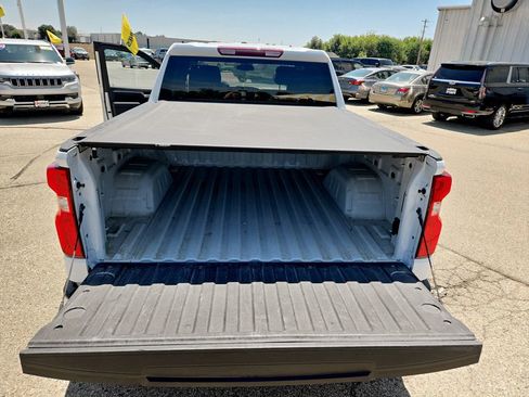 Used 2023 Chevrolet Silverado 1500 RST w/ Z71 Off-Road Package AWD/4WD image 30