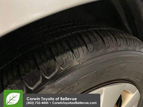 Used 2010 Toyota Corolla LE image 25