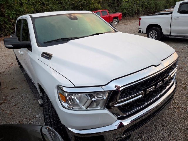 Used 2022 RAM 1500 Big Horn AWD/4WD image 3