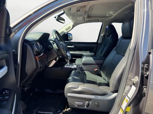 Used 2016 Toyota Tundra Limited w/ Limited Premium Package AWD/4WD image 11