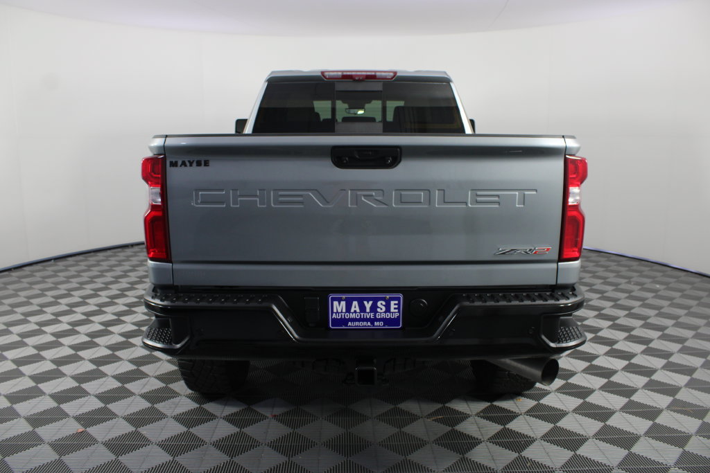 Used 2024 Chevrolet Silverado 2500 ZR2 w/ Technology Package AWD/4WD image 28