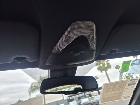 Used 2019 Toyota C-HR XLE FWD image 20