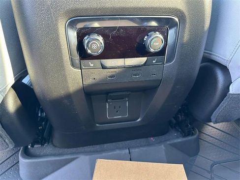 New 2026 Chevrolet Tahoe Premier image 7